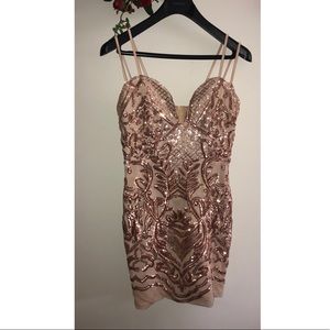 Cream/Gold Short Dress